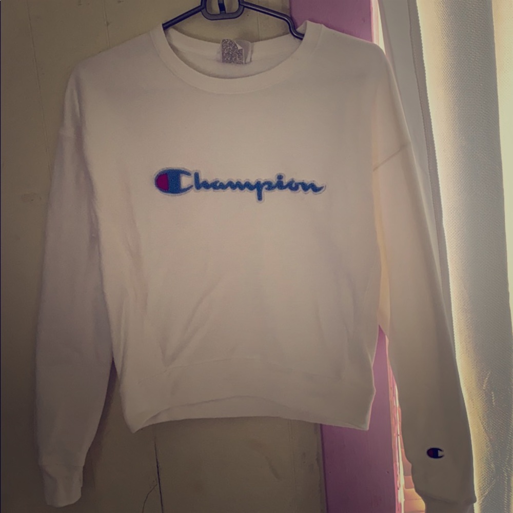 Champion Long Sleeve Sweater